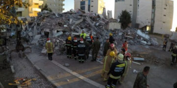 Kombinat, aty projektet e rindërtimit i hapën rrugë shpërnguljes së detyruar të banorëve