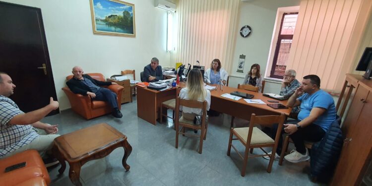 Zonat e Mbrojtura: diskutim me aktorët lokalë mbi problematikat e vendimmarrjes