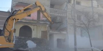 Bashkia Tiranë vendos të anullojë vendimin për prishjen e një pallati në Kombinat pas nisjes së procesit gjyqësor dhe kërkesës që Res Publica i drejtoi bashkisë